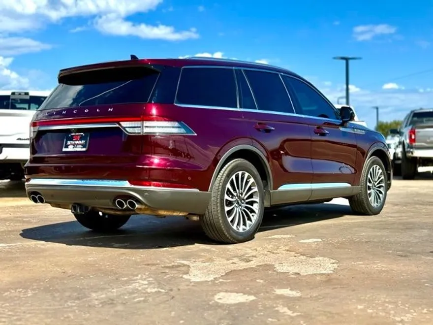 2022 Lincoln Aviator Reserve photo 1