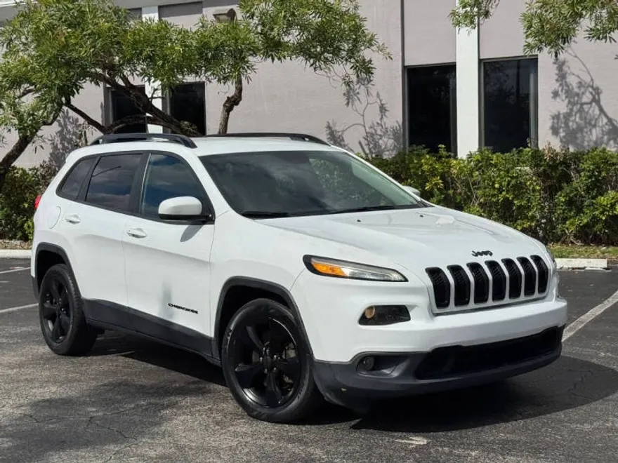 2016 Jeep Cherokee Limited photo 1