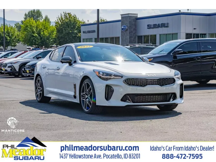 2022 Kia Stinger GT2 photo 1