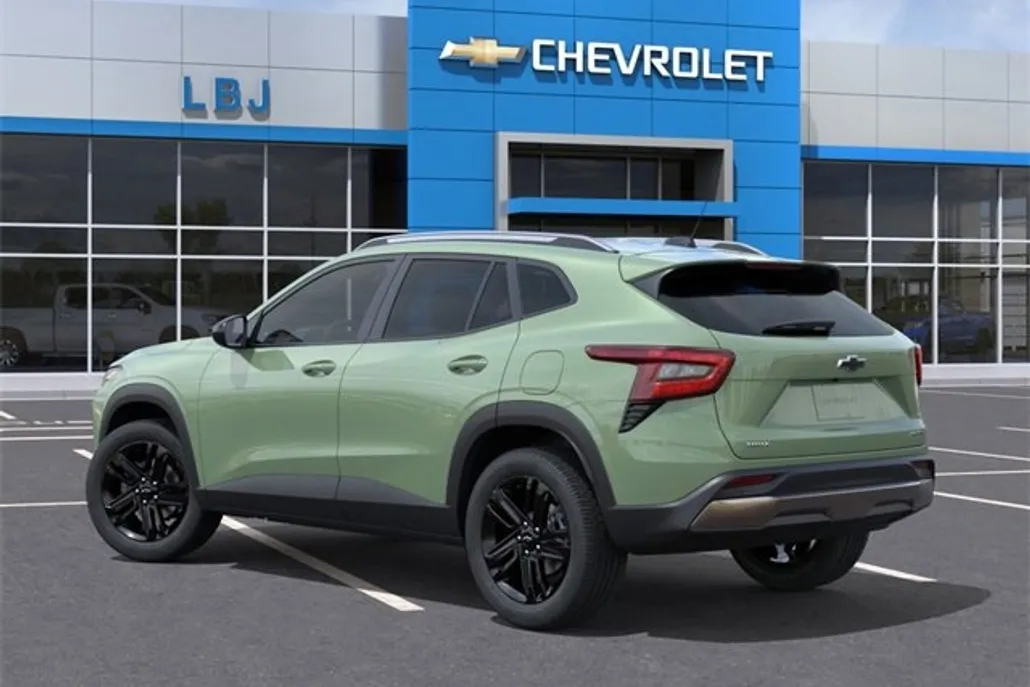 2025 Chevrolet Trax ACTIV photo 1