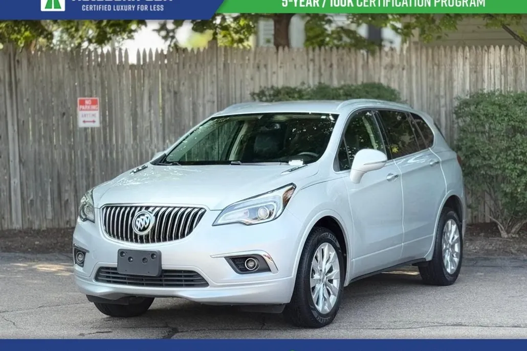 2018 Buick Envision Essence photo 1
