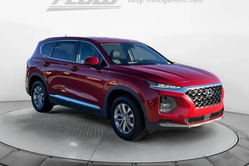 2019 Hyundai Santa Fe SE photo 1