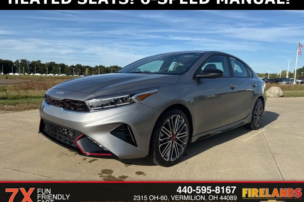 2022 Kia Forte GT photo 1