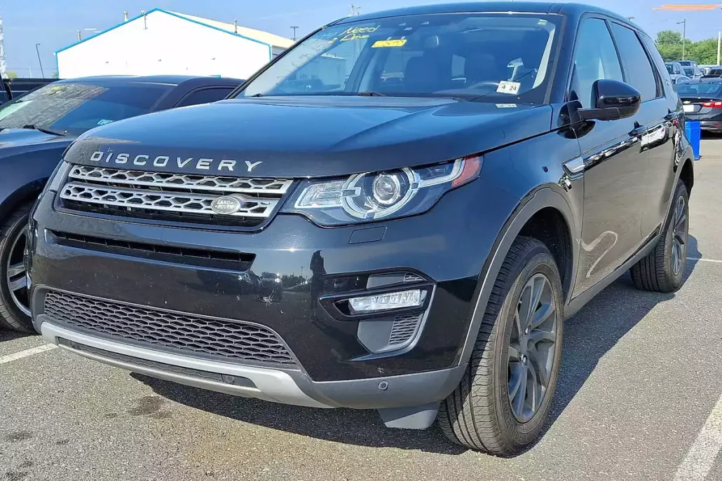 2019 Land Rover Discovery Sport HSE photo 1