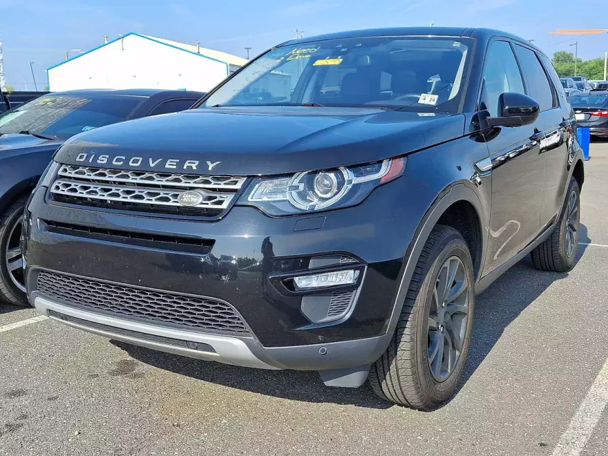 2019 Land Rover Discovery Sport HSE photo 1