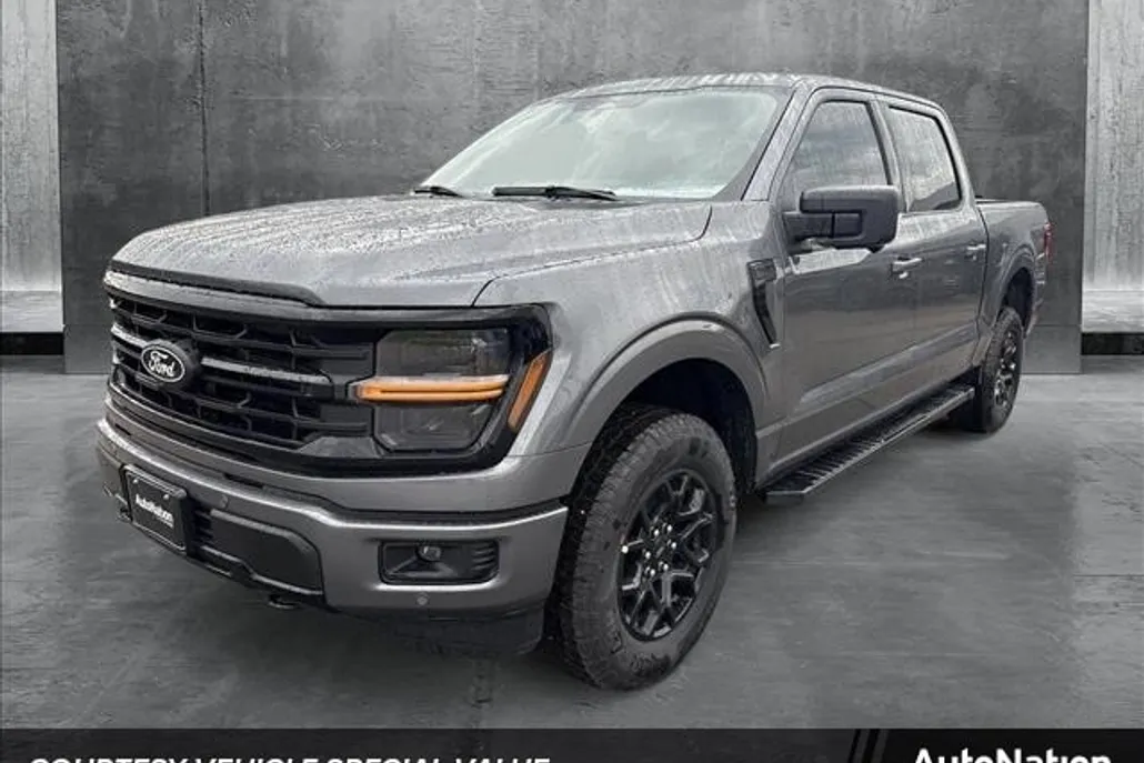 2025 Ford F-150 XLT photo 1