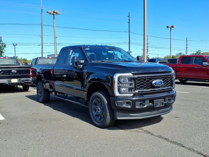 2026 Ford F-350 XL photo 1