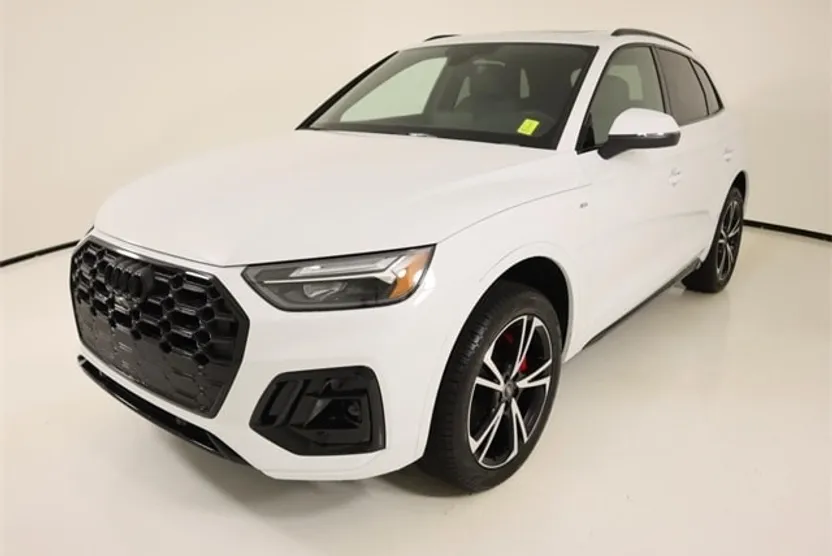 2025 Audi Q5 45 S line Premium Plus photo 1