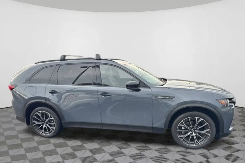 2025 Mazda CX-70 Premium Plus photo 1