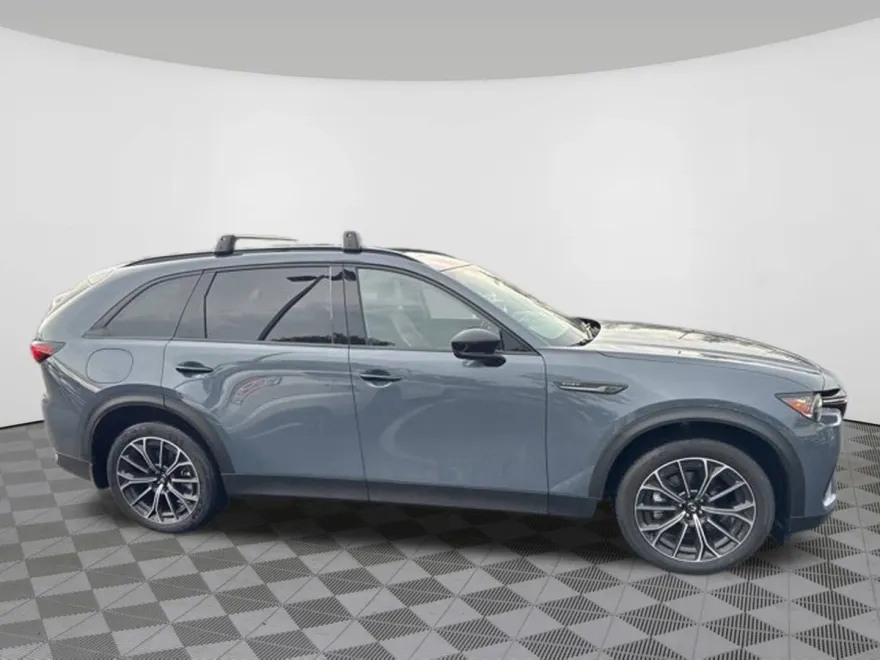 2025 Mazda CX-70 Premium Plus photo 1