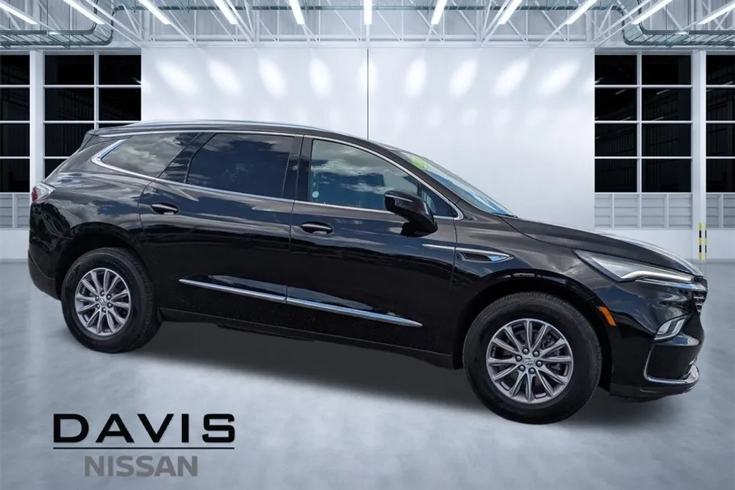 2024 Buick Enclave Premium photo 1