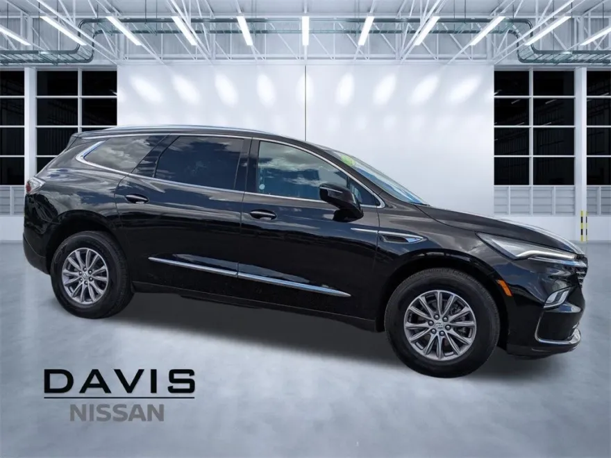 2024 Buick Enclave Premium photo 1