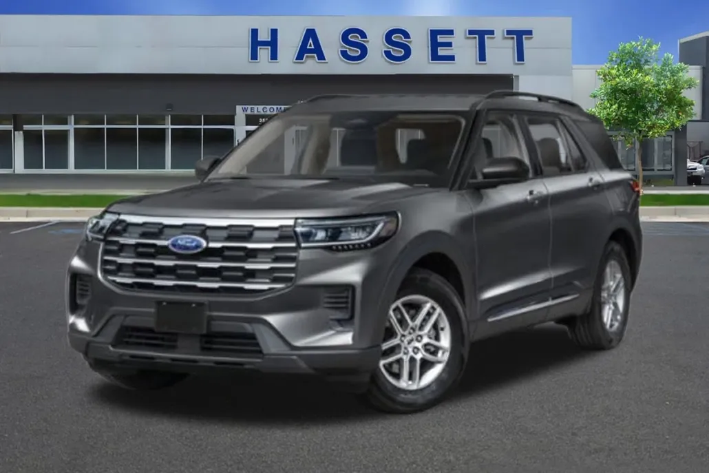 2025 Ford Explorer photo 1