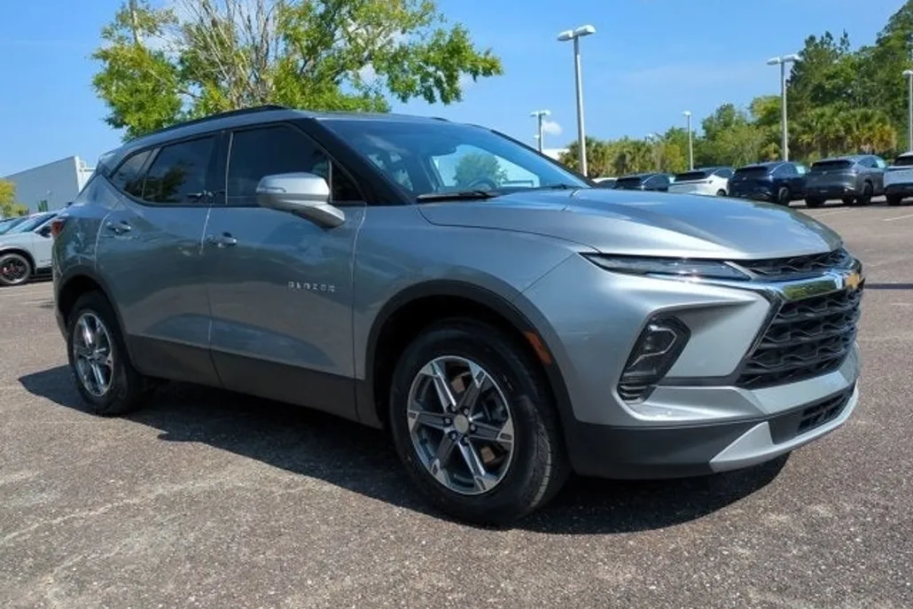 2023 Chevrolet Blazer 3LT photo 1