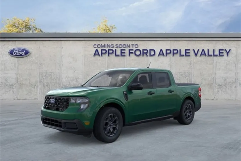 2025 Ford Maverick XLT photo 1