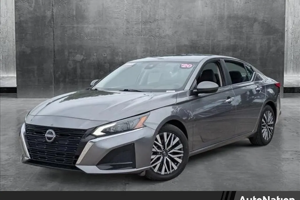 2023 Nissan Altima 2.5 SV photo 1