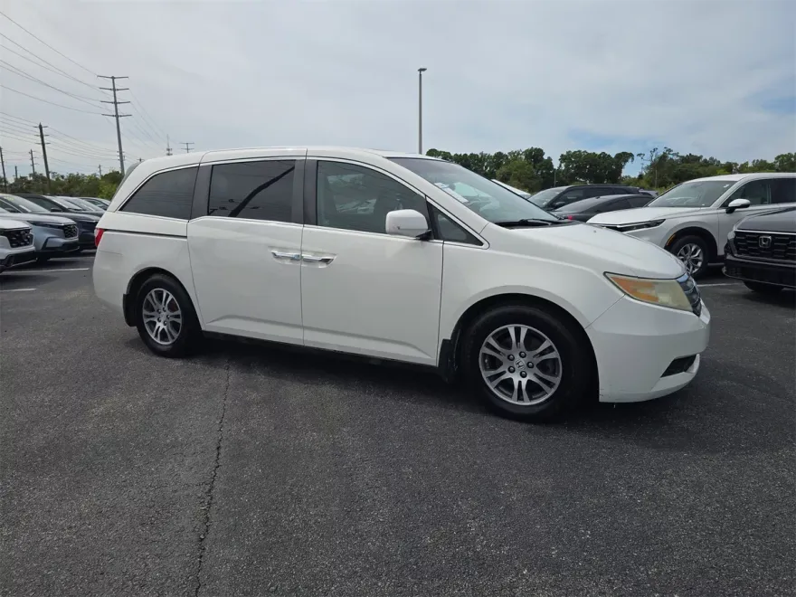 2011 Honda Odyssey EX-L photo 1