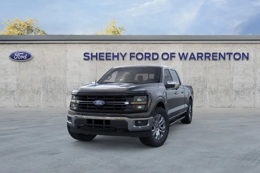 2025 Ford F-150 XLT photo 1