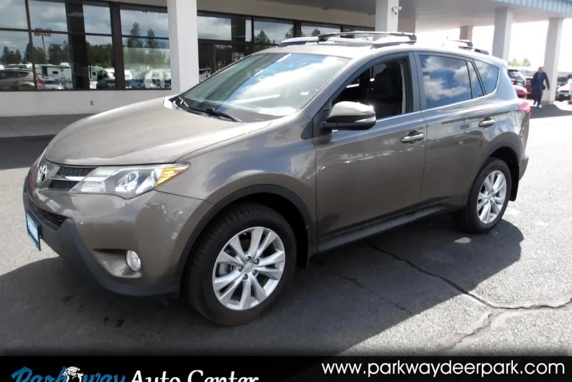 2013 Toyota RAV4 Limited photo 1