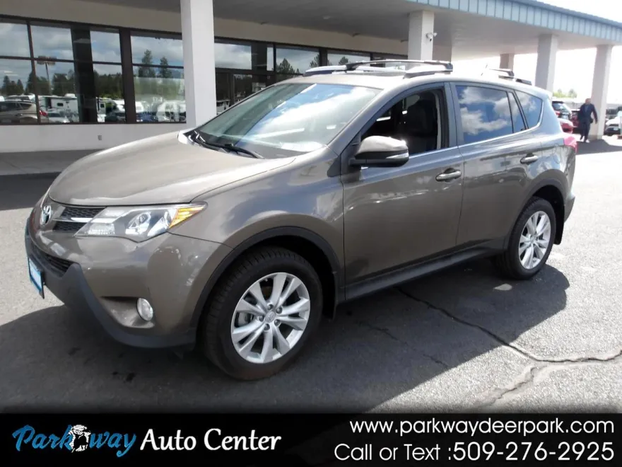 2013 Toyota RAV4 Limited photo 1