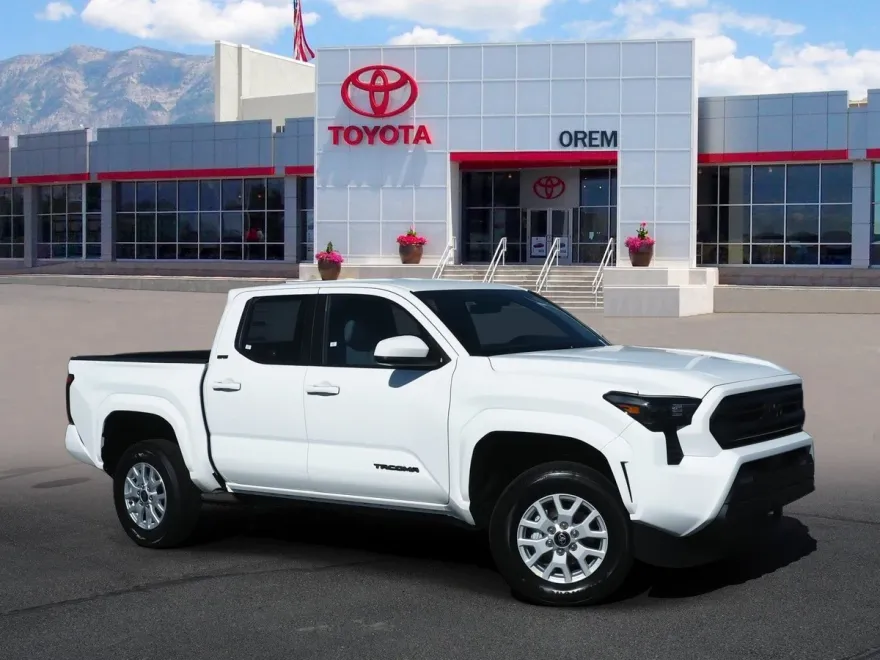 2025 Toyota Tacoma SR5 photo 1