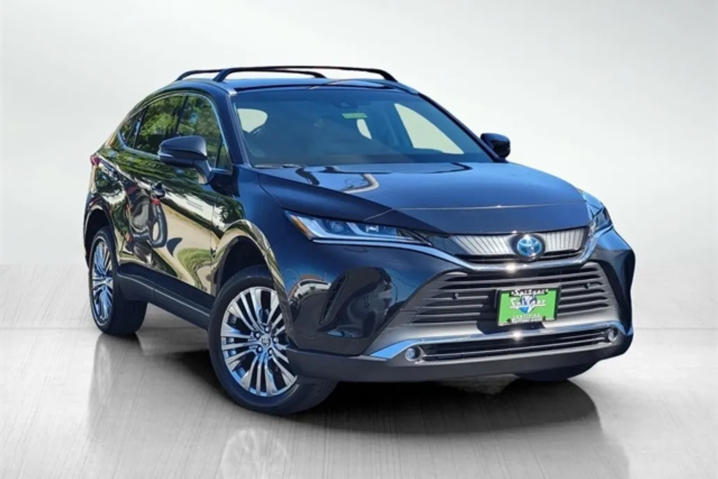 2023 Toyota Venza XLE photo 1