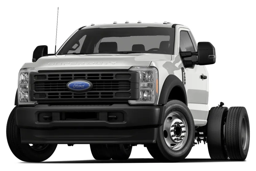 2024 Ford F-600 photo 1