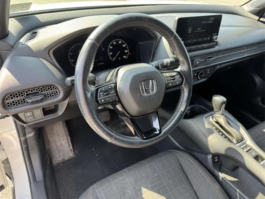 2024 Honda HR-V Sport photo 1