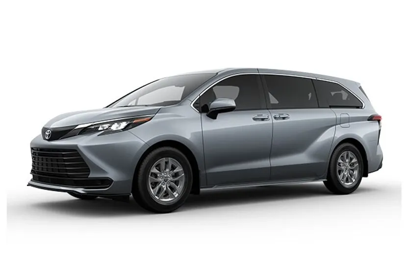 2025 Toyota Sienna LE photo 1