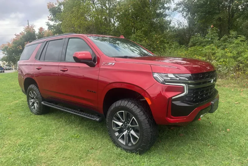 2021 Chevrolet Tahoe Z71 photo 1