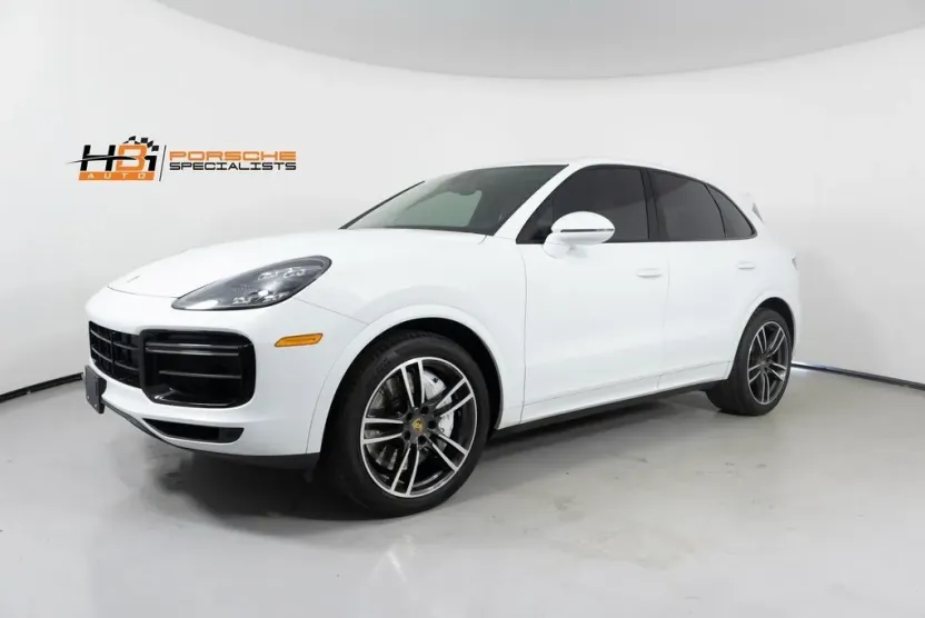 2019 Porsche Cayenne Turbo photo 1