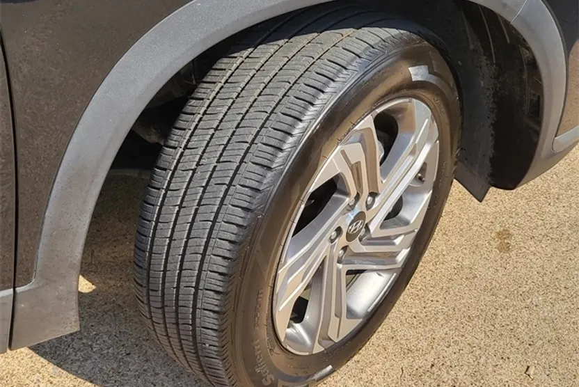 2023 Hyundai Santa Fe SEL photo 1