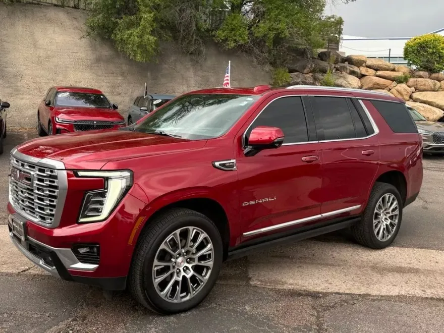 2025 Gmc Yukon Denali photo 1