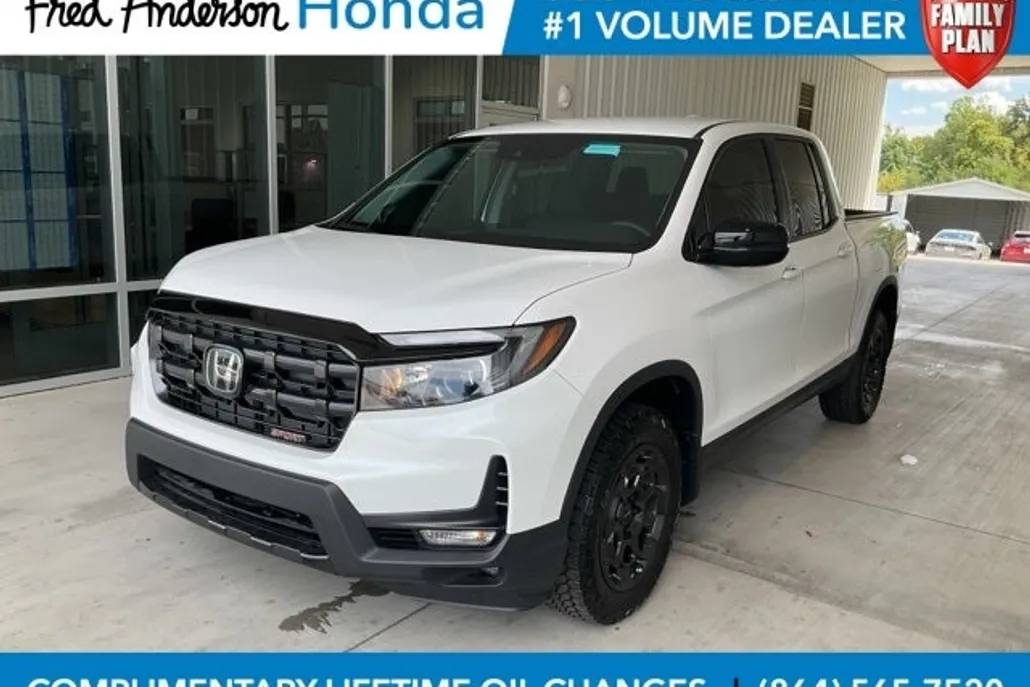 2025 Honda Ridgeline Sport photo 1