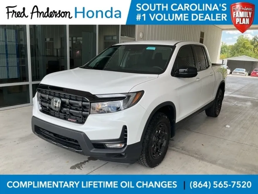 2025 Honda Ridgeline Sport photo 1