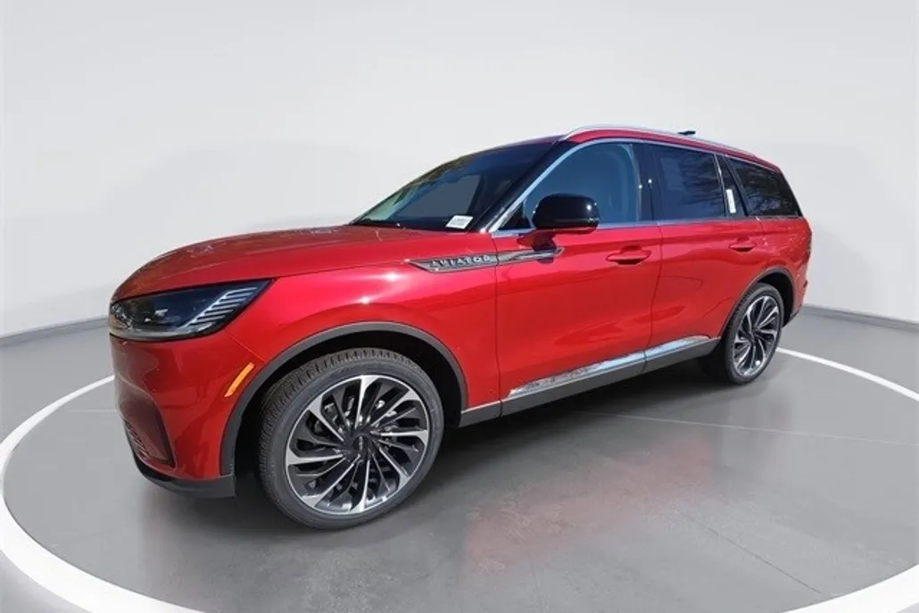 2025 Lincoln Aviator Reserve photo 1