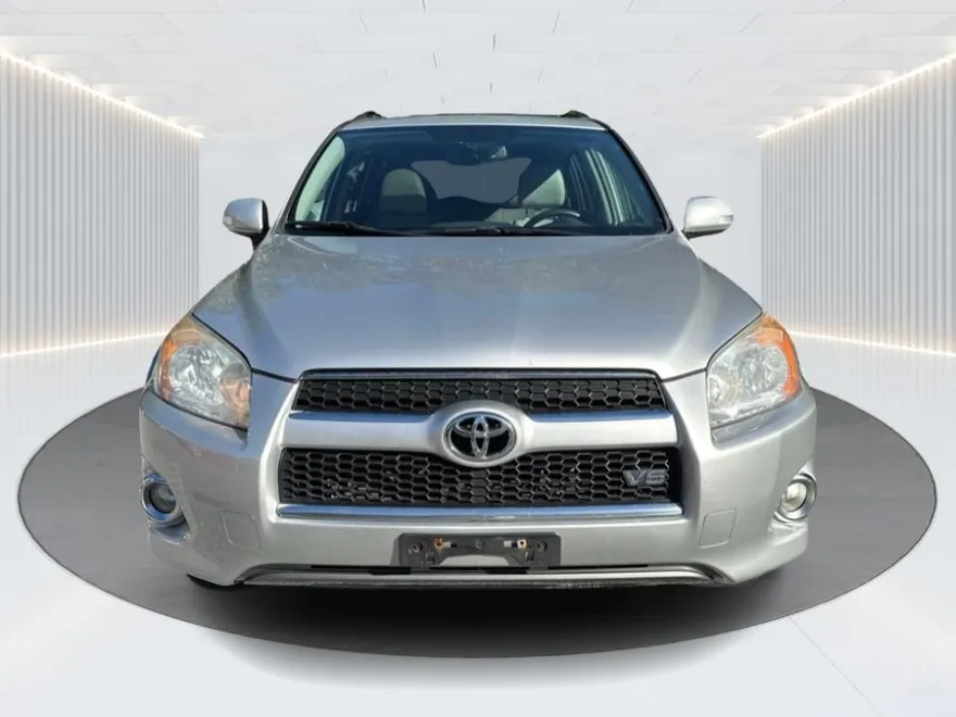 2011 Toyota RAV4 Limited photo 1