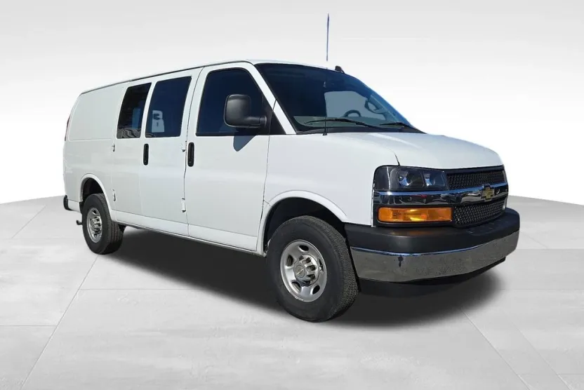 2023 Chevrolet Express 2500 Cargo Van photo 1