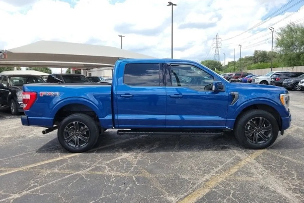 2022 Ford F-150 Lariat photo 1