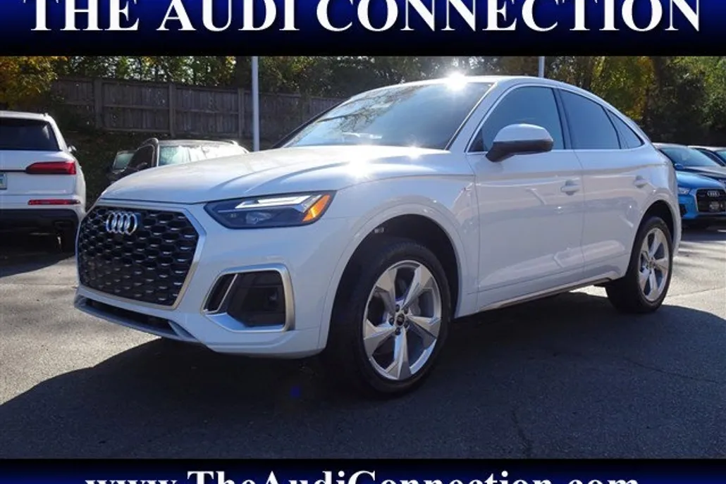 2025 Audi Q5 Sportback Premium Plus photo 1