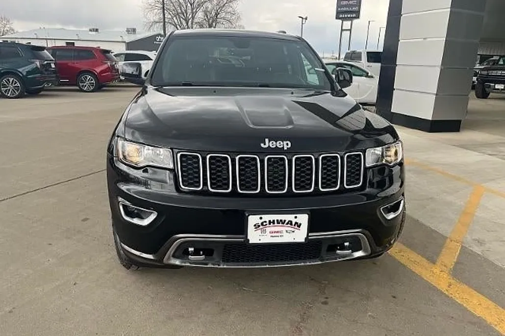 2018 Jeep Grand Cherokee Sterling Edition photo 1