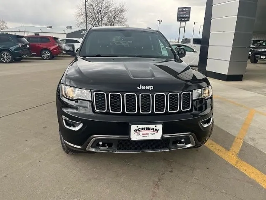 2018 Jeep Grand Cherokee Sterling Edition photo 1