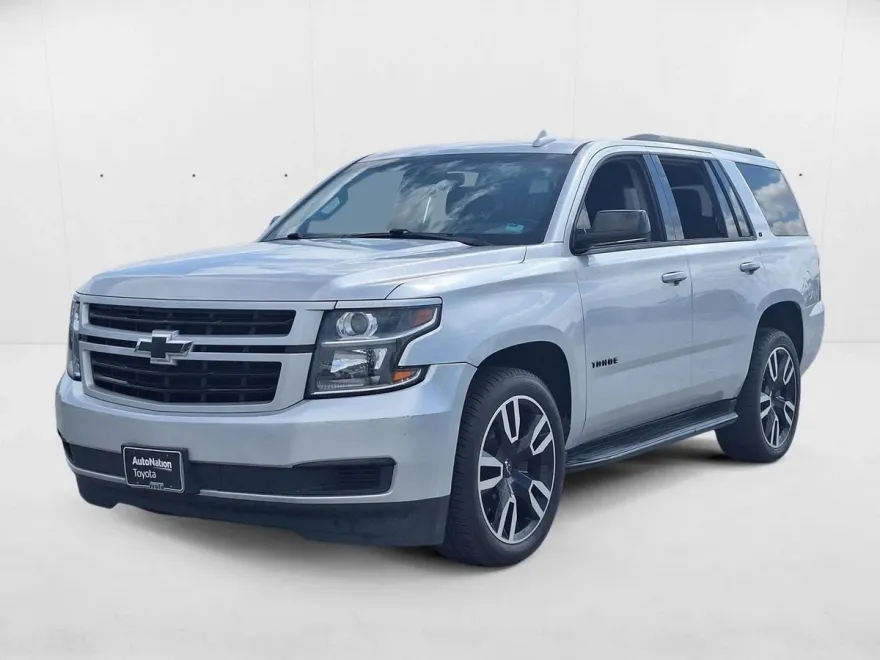 2019 Chevrolet Tahoe LT RST photo 1