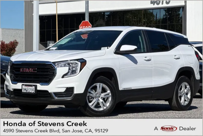2024 Gmc Terrain SLE photo 1