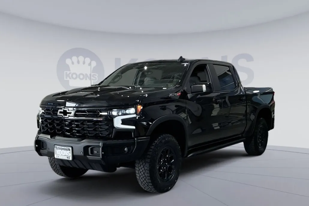 2024 Chevrolet Silverado 1500 ZR2 photo 1