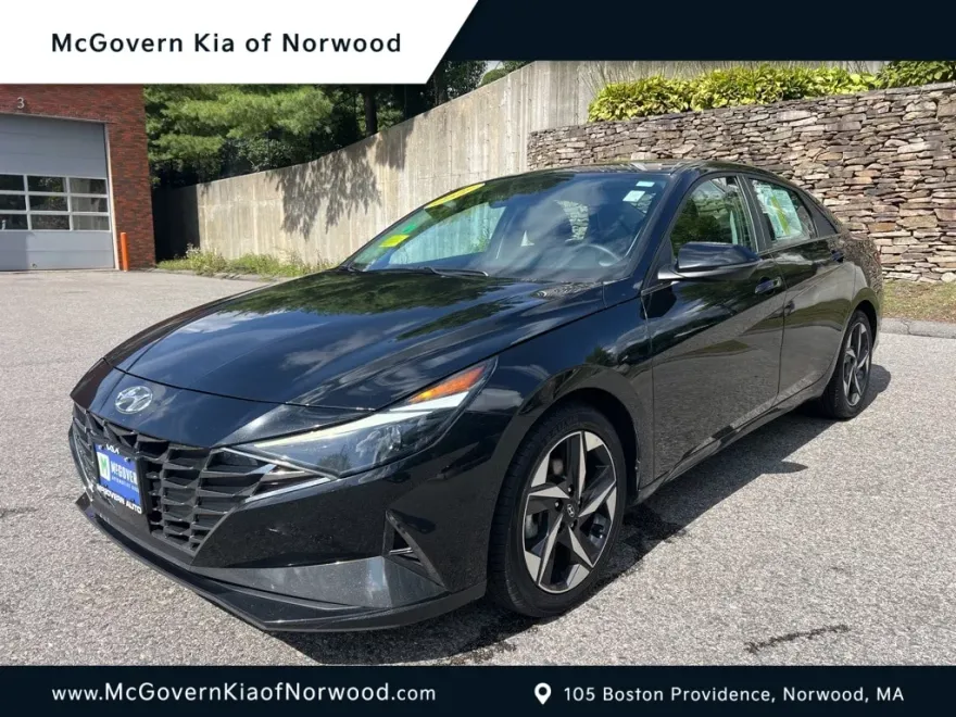 2022 Hyundai Elantra Limited photo 1