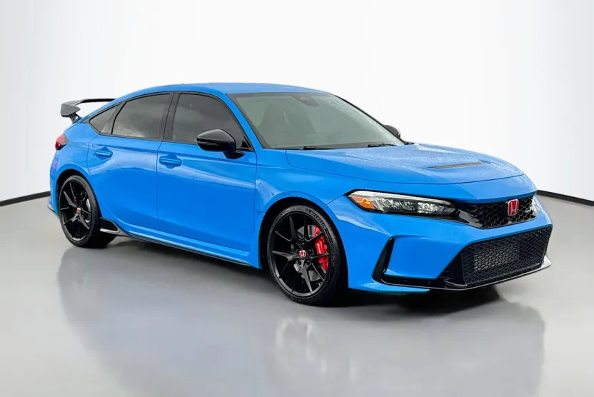 2024 Honda Civic Type R Hatchback photo 1