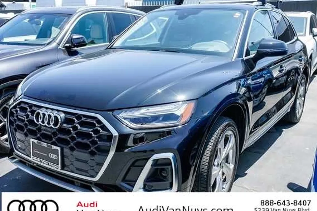 2023 Audi Q5 S line Premium Prestige photo 1