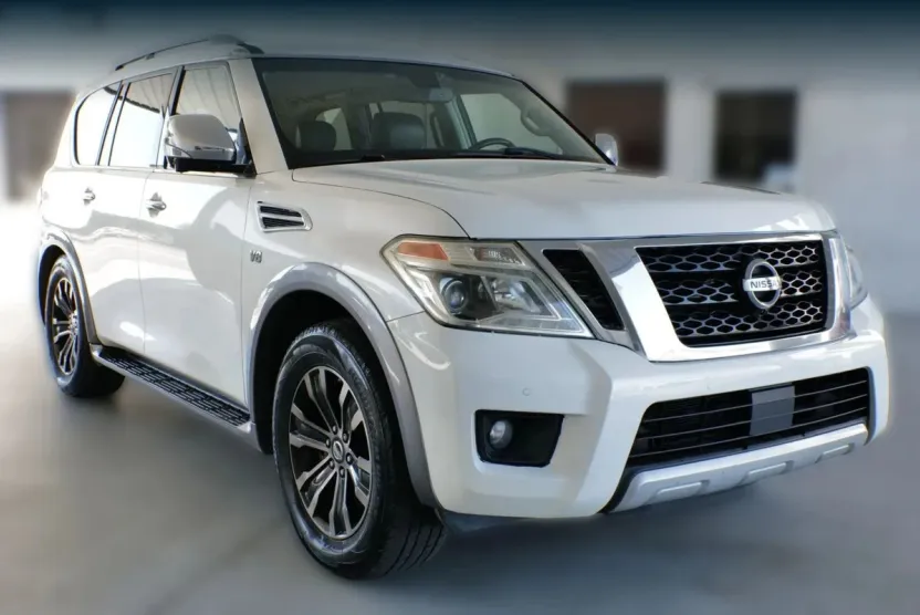 2017 Nissan Armada Platinum photo 1