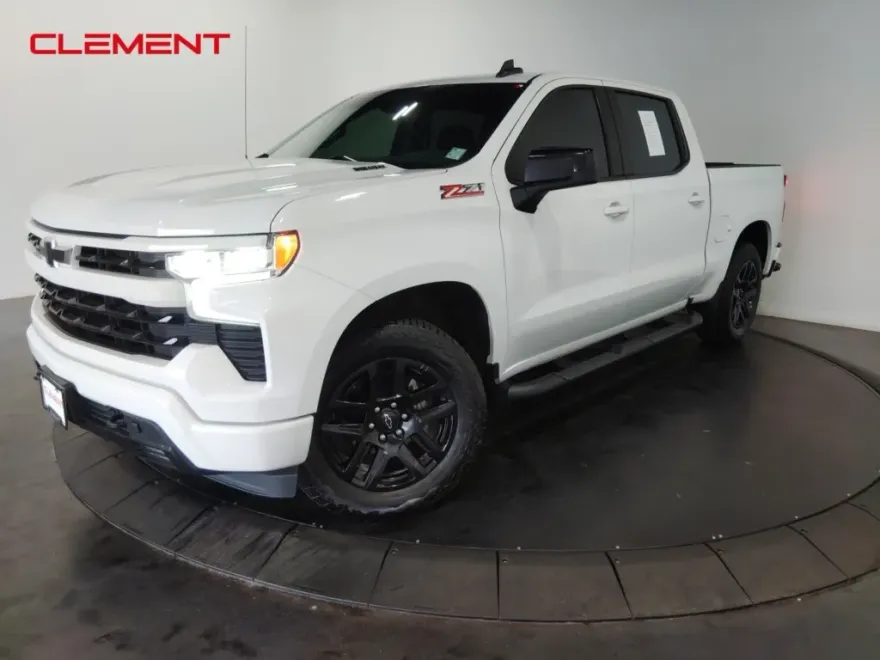 2023 Chevrolet Silverado 1500 RST photo 1